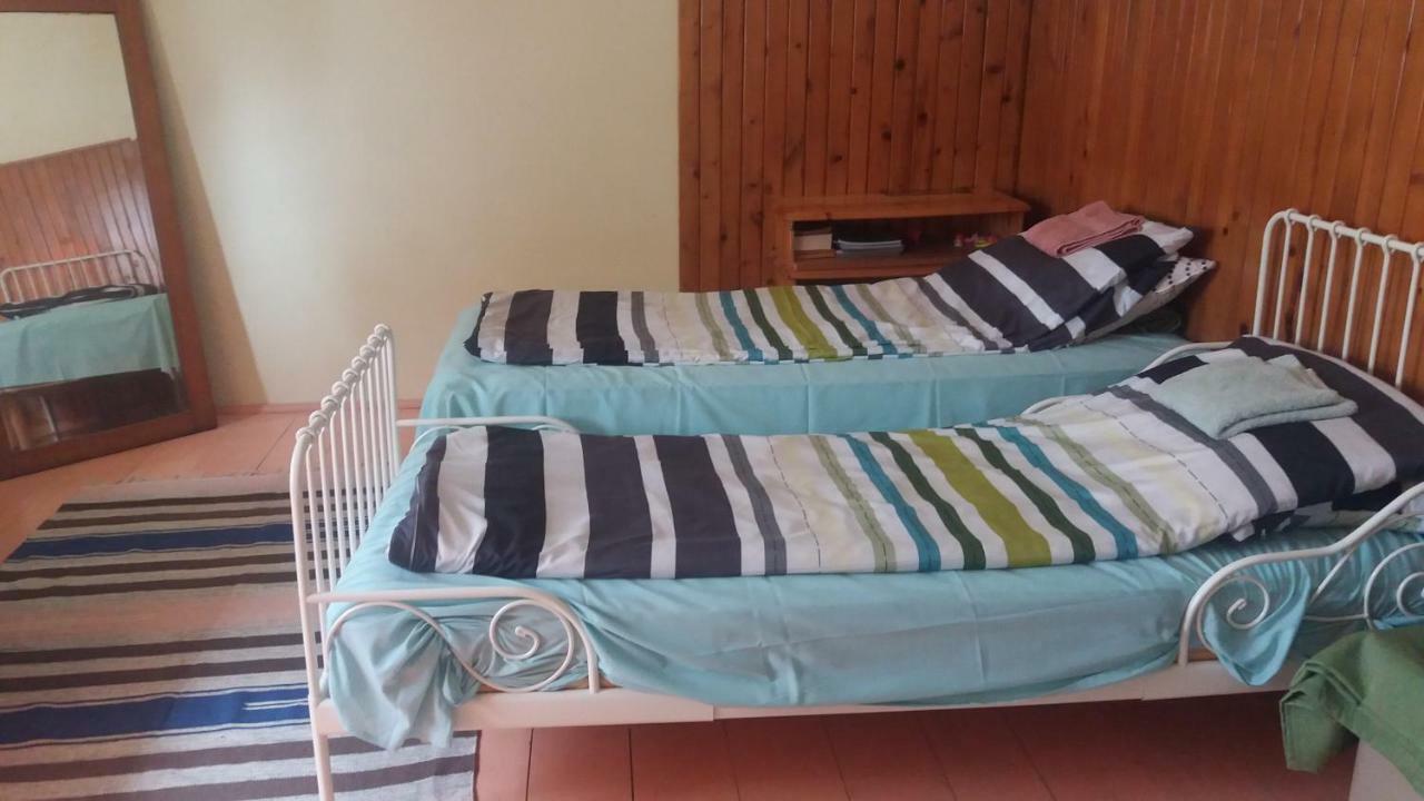 Mountain Tale Hostel Braşov Buitenkant foto