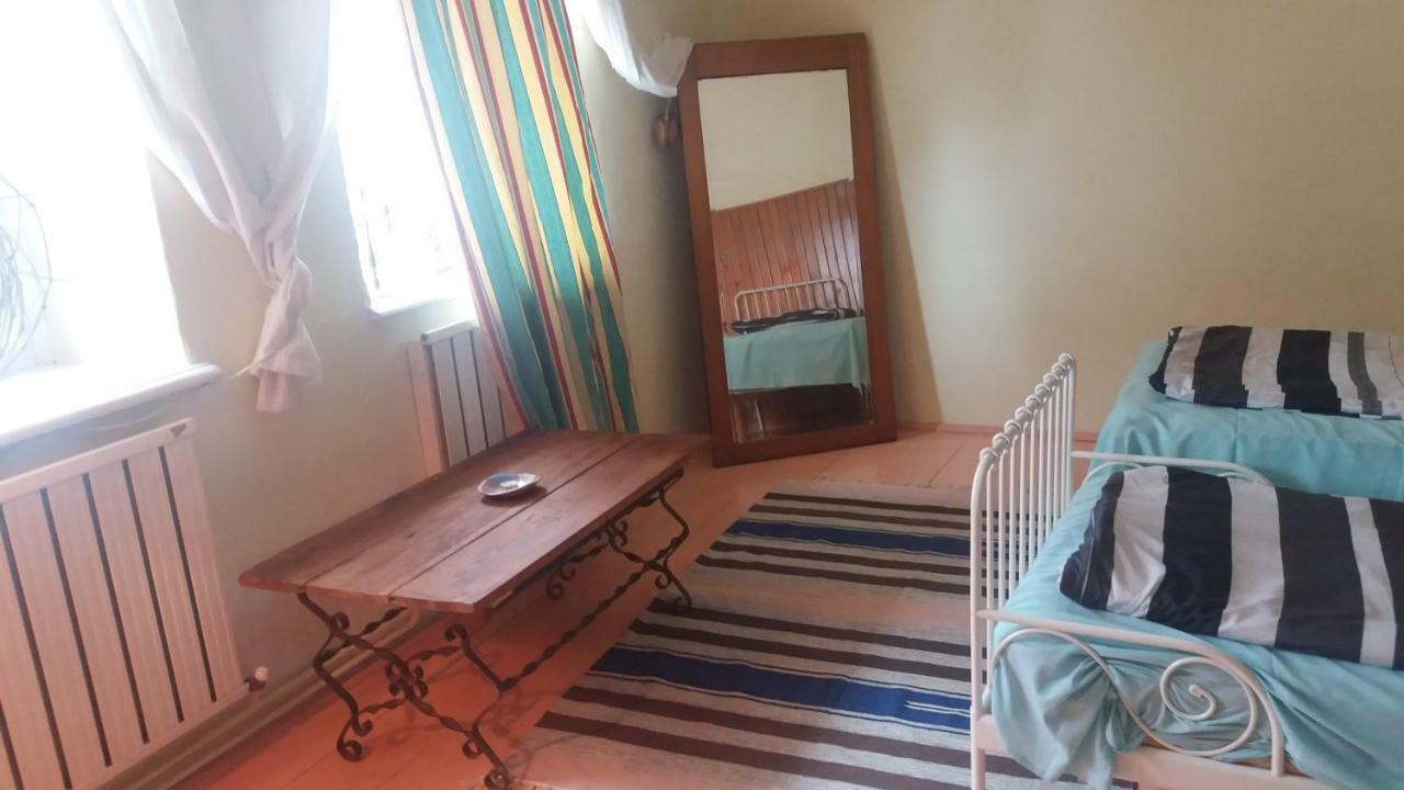 Mountain Tale Hostel Braşov Buitenkant foto